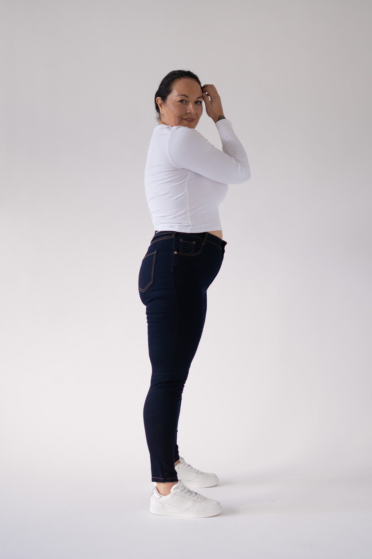 Strakke broek – ongewassen denim